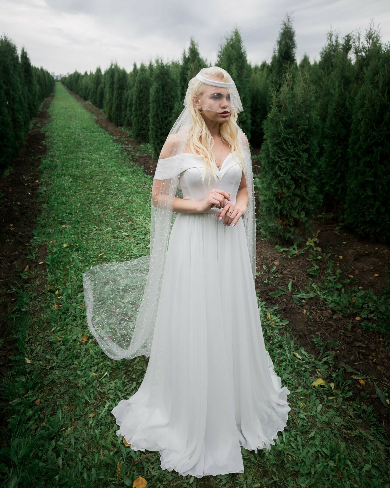 Annette kāzu kleitas