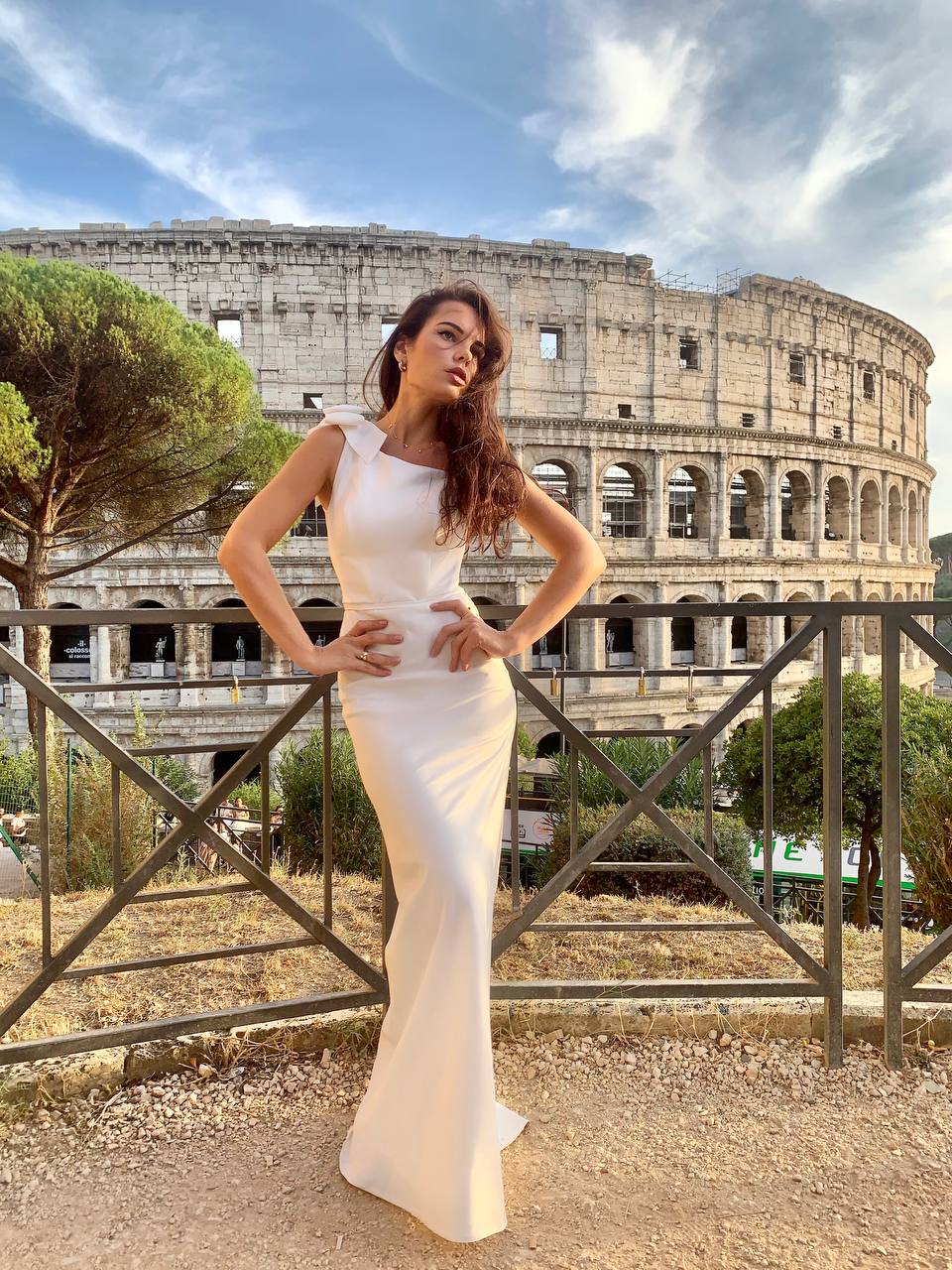 A001-kāzu kleitas !